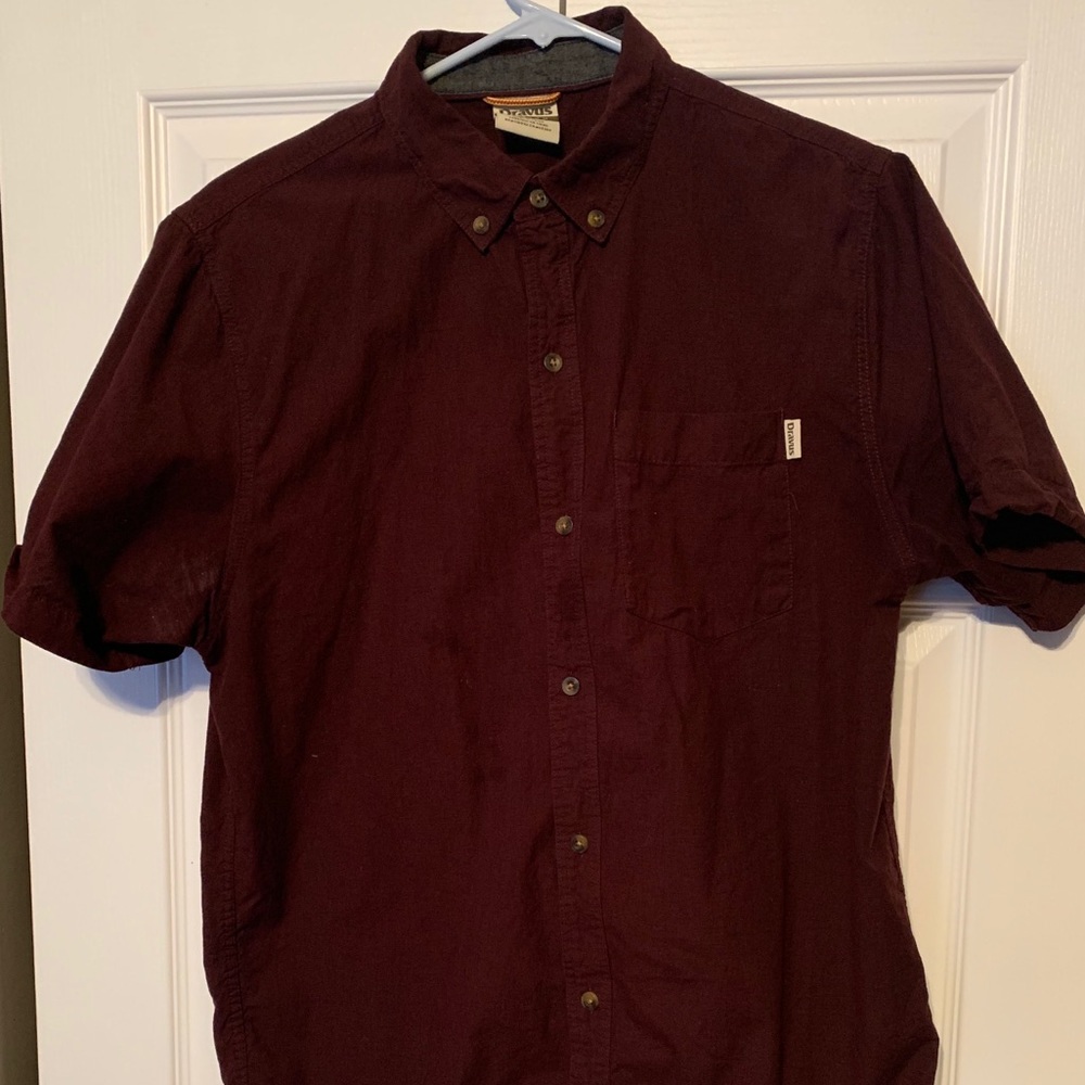 Zumiez Maroon short sleeve
